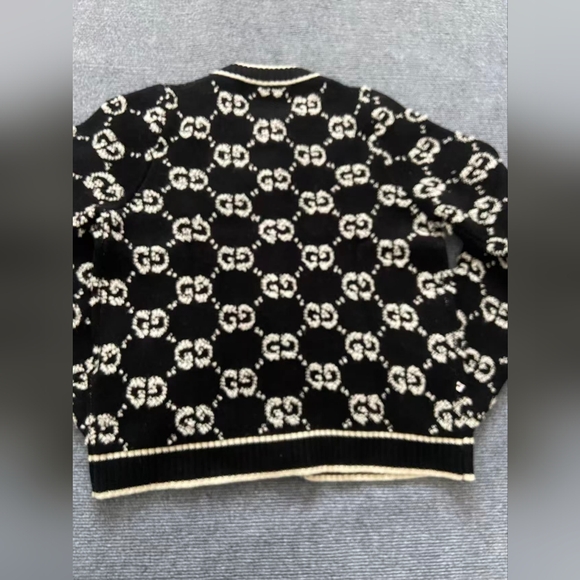 Gucci Black & White GG Jacquard Knit Cardigan - Picture 7 of 7